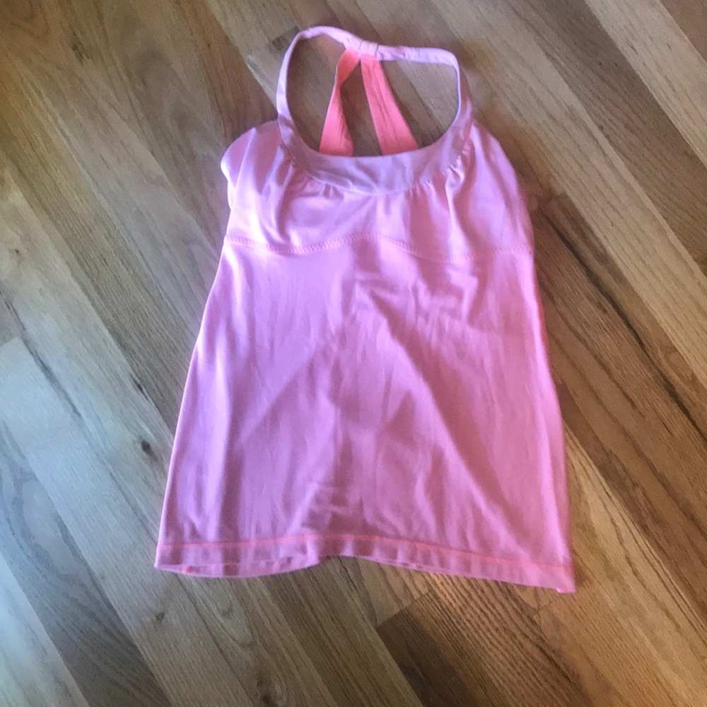 Lululemon tank